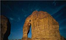 صخره “فیل” در بیابان ربع الخالی عربستان سعودی
